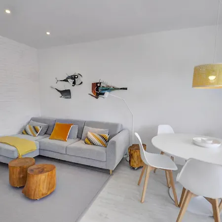 The Luxor By Hello Homes Apartment